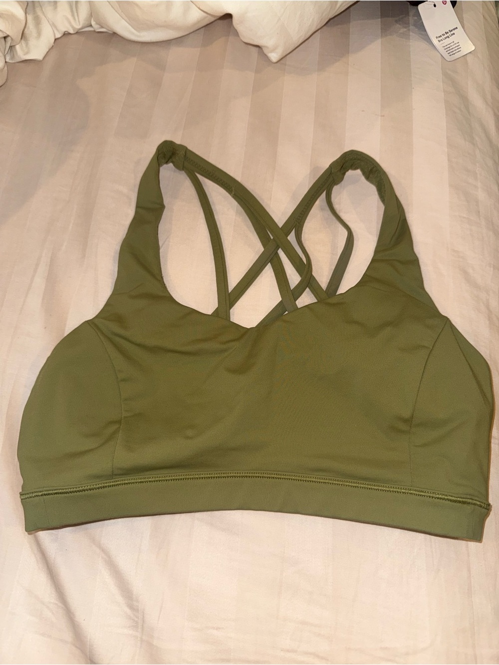 Lululemon Free to be Serene Bra